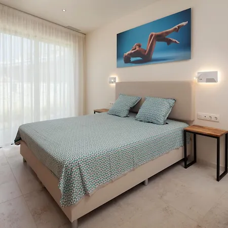 Vila Exclusiv Too